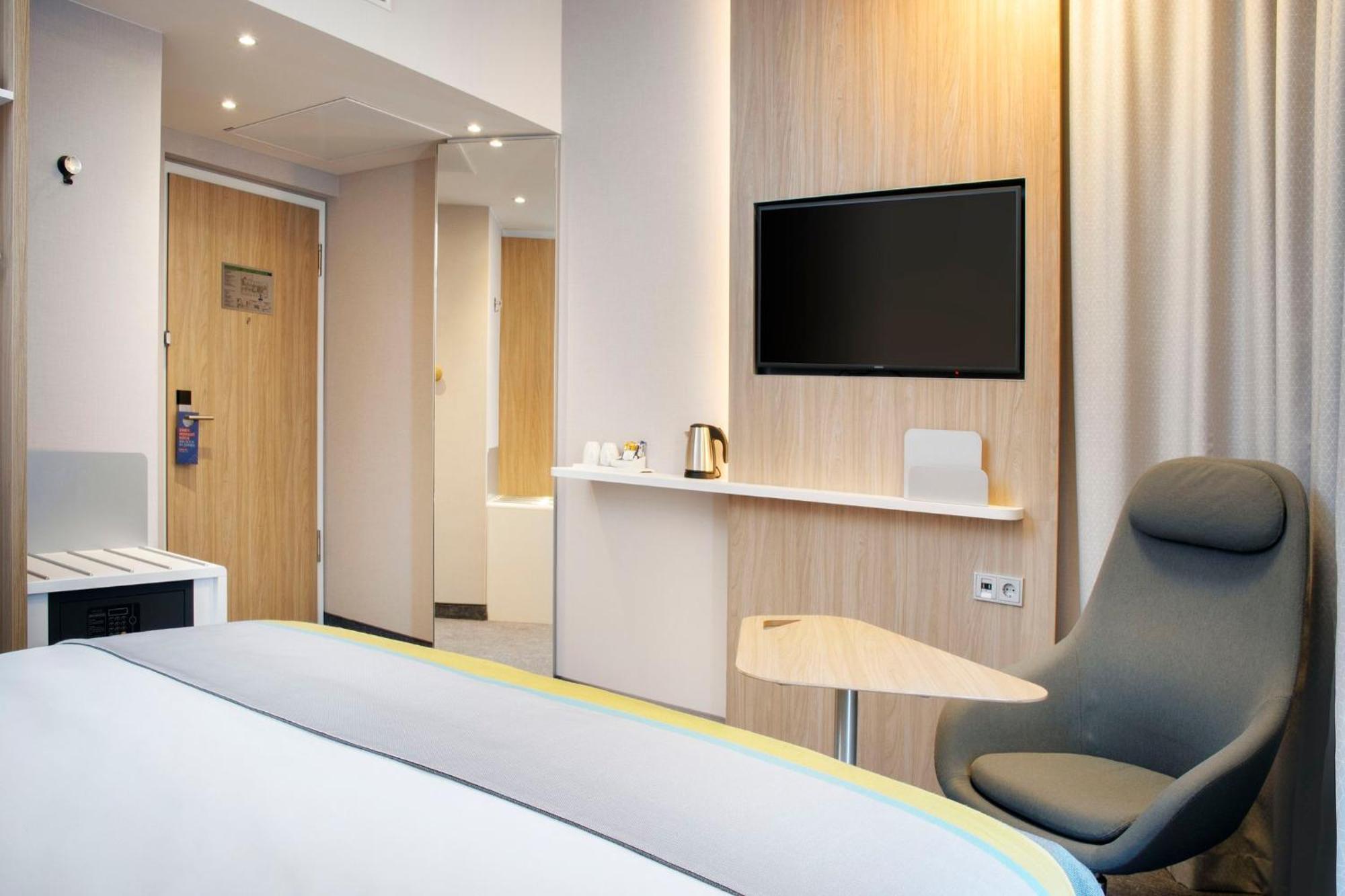 Holiday Inn Express Stuttgart-Waiblingen By Ihg Kültér fotó